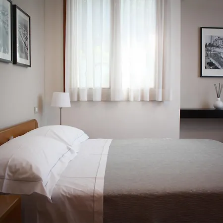 22 Garibaldi Bed & Breakfast