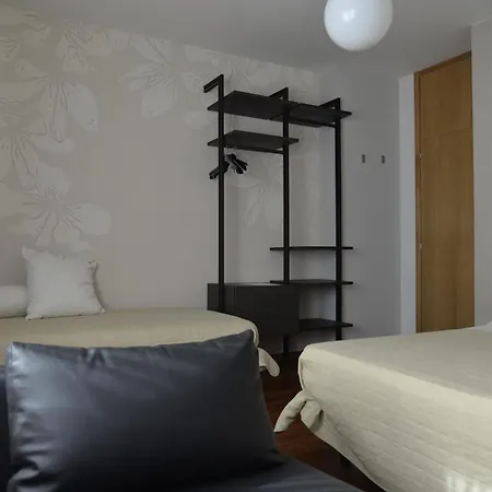 22 Garibaldi Bed & Breakfast